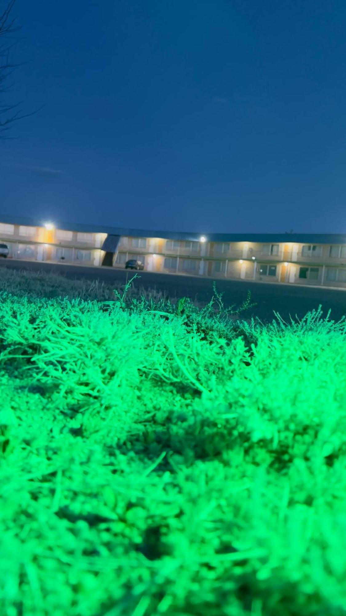 Travelors Lodge Motel & Rv Park Us-287&Us-96 Eads ภายนอก รูปภาพ